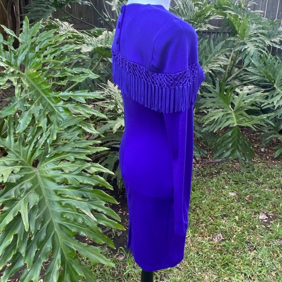 Vintage dead stock cobalt blue fringe long sleeve sweater dress. - Picture 6 of 16
